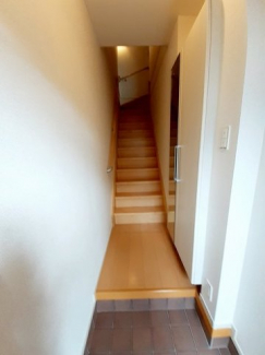 【玄関】