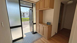 松山市東石井１丁目の中古一戸建ての画像