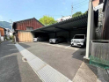 川里屋根付き月極駐車場の画像
