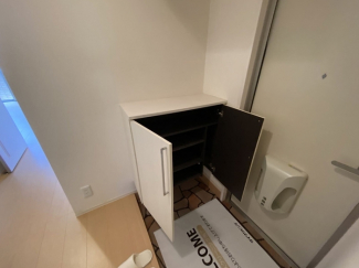 【玄関】