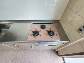 コンパクトなキッチンで掃除もラクラク