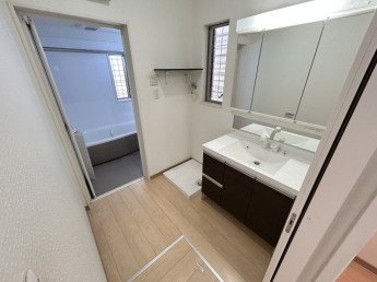 独立洗面台です