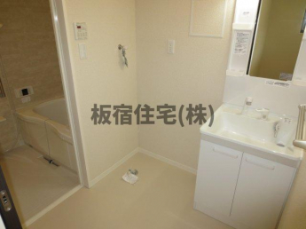 【洗面所】