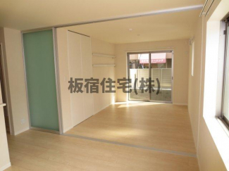 【居間・リビング】