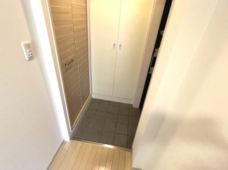 【玄関】