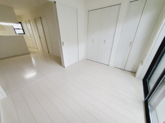 【寝室】