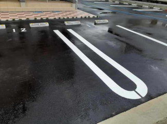 駐車場に車を止められます