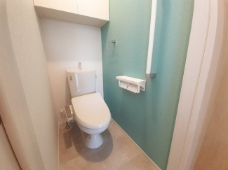 ゆったりとした空間のトイレです