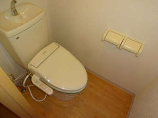 シャワー付トイレ