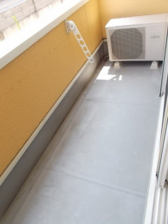【バルコニー】
