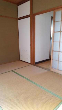 松山市清住２丁目のアパートの画像
