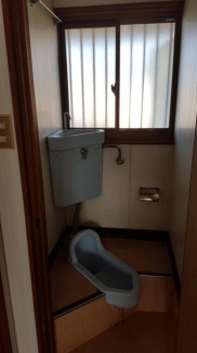 松山市清住２丁目のアパートの画像