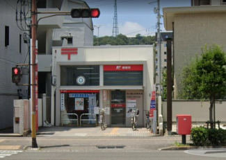 松山勝山町郵便局まで307m