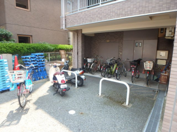 駐輪場です