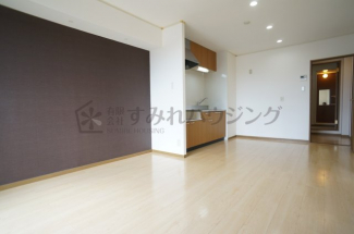 参考、同建物・反転間取りの号室