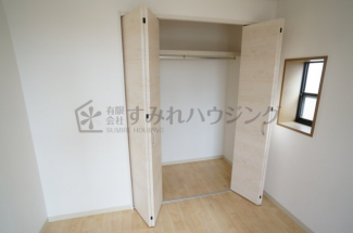 参考、同建物・反転間取りの号室