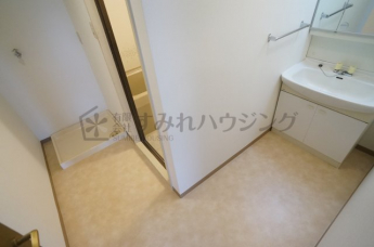 参考、同建物・同間取りの号室