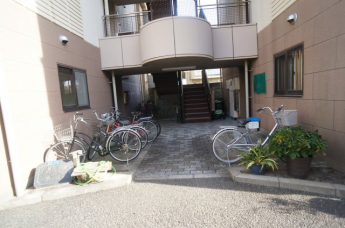 参考、同建物・同間取りの号室