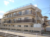 宝塚市光明町のマンションの画像