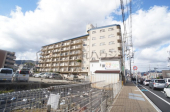 宝塚市小林４丁目のマンションの画像