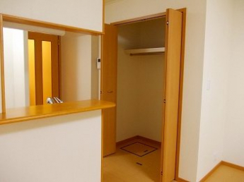小物を収納するのに便利です