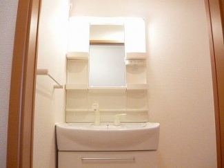 使いやすい洗面所です