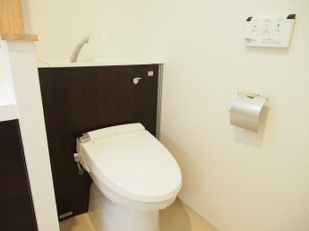 落ち着いたトイレです