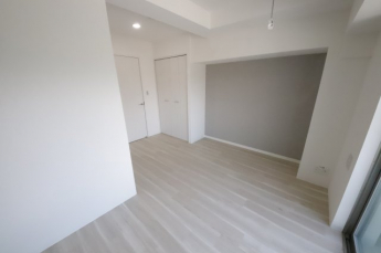 明るい洋室です