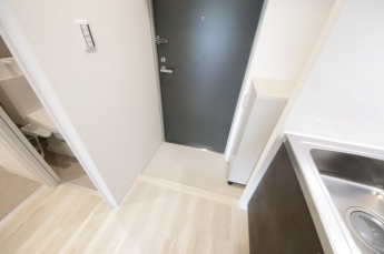 明るい玄関です