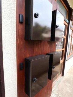 各部屋専用のポストとチャイム