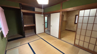 松山市平井町の中古一戸建ての画像