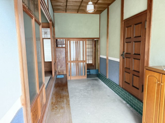 【玄関】