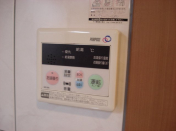 給湯リモコン（イメージ）