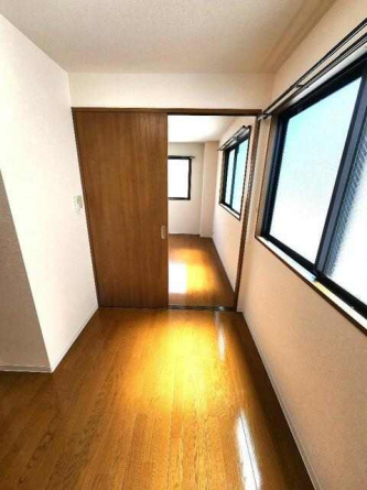 神戸市兵庫区西多聞通２丁目の店舗事務所の画像