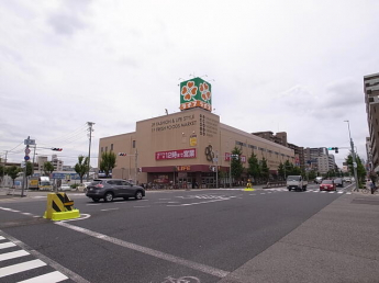 ライフ本山店まで227m