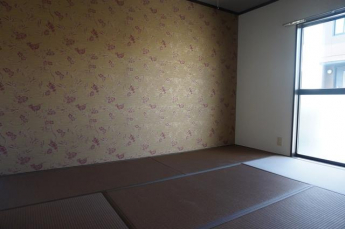 新居浜市東雲町２丁目のアパートの画像