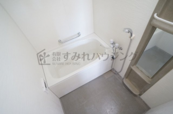 参考、同建物・同間取りの号室