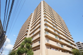 宝塚市栄町３丁目のマンションの画像
