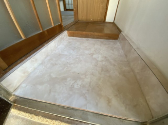 【玄関】