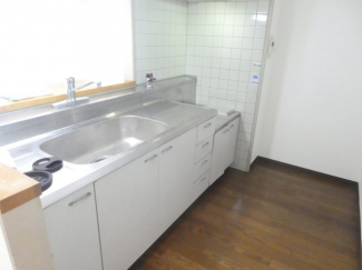 ワインウェル
※写真は同物件別部屋です