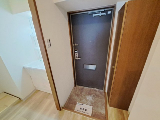 【玄関】