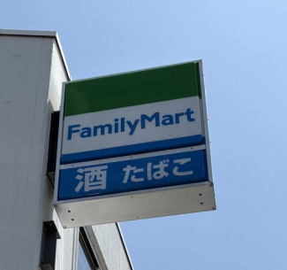 ファミリーマート阪急門戸厄神駅前店まで約192ｍ