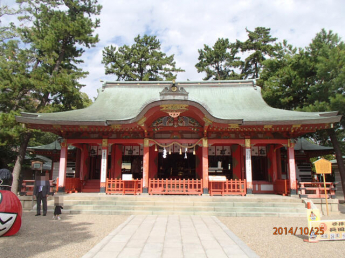 長田神社まで565m
