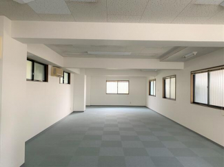 宇和島市明倫町２丁目の店舗一部の画像
