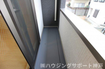 【バルコニー】