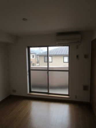 こちらの居間で趣味の時間をお楽しみください