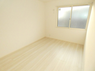 【寝室】