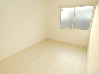 【寝室】
