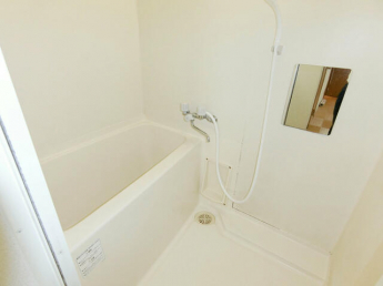 西宮市鳴尾町３丁目のアパートの画像