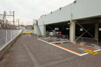 募集区画は屋根なしです